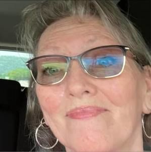 Meet your Posher, Cathy